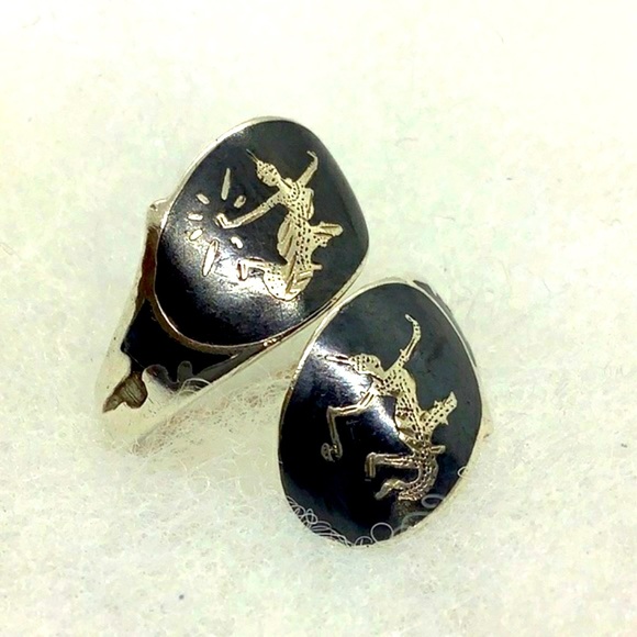 Vintage SIAM Sterling silver size 8 ring - Picture 2 of 5